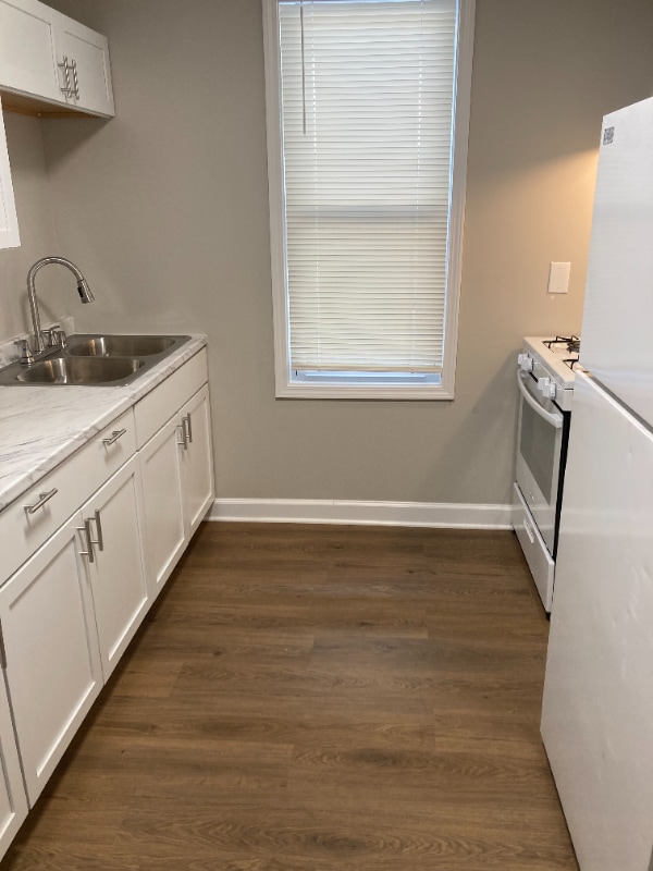 Photo - 3843 Carey St