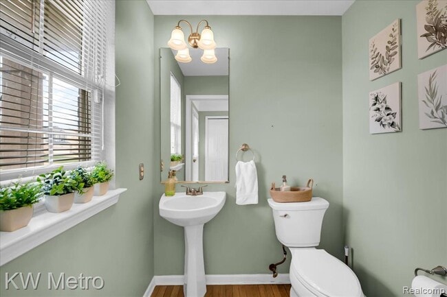 Photo - 7696 Henley Dr