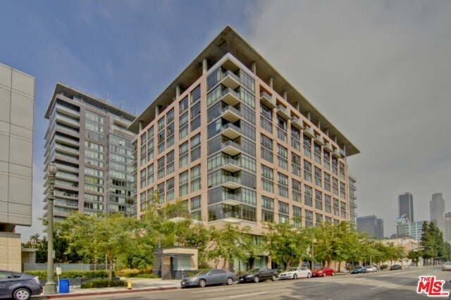 Photo - 1111 S Grand Ave Unit 506