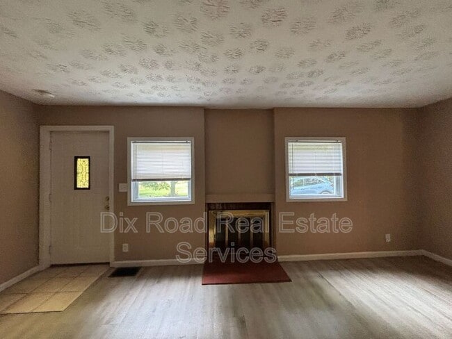 Photo - 1739 Embury Park Rd