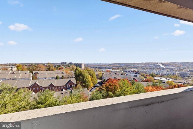 Photo - 5911 Edsall Rd Unit 1201ALEXANDRIA