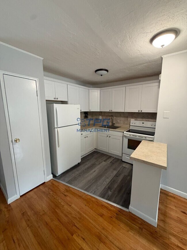 Photo - 239 Spring St Unit A-5