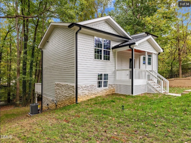 Photo - 316 Howland Ave