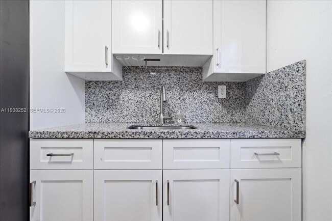 Photo - 3522 SW 25th St