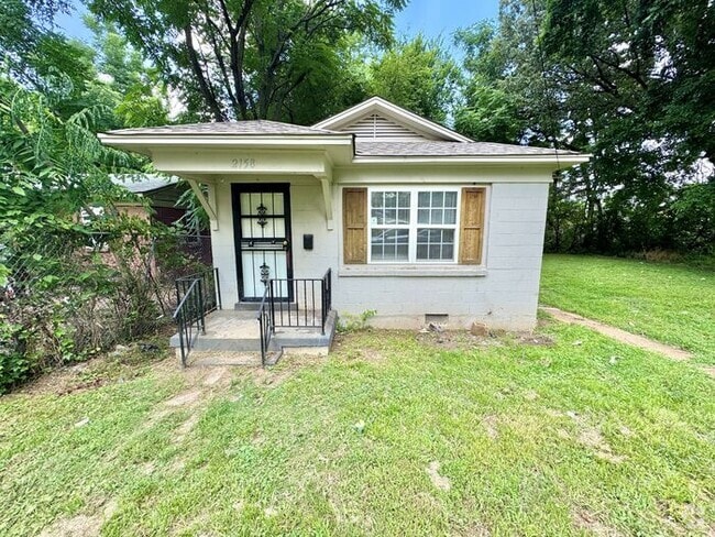 Building Photo - 2158 Lowell Ave Rental