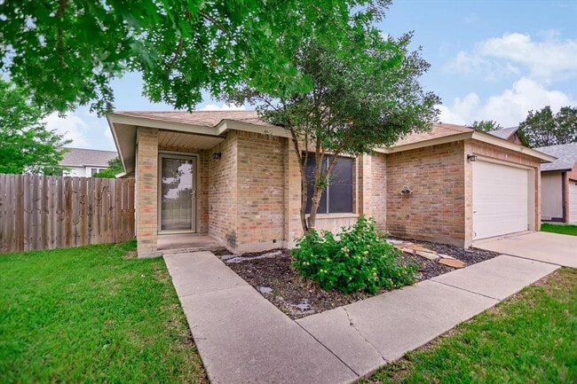 Building Photo - 1353 Lakeside Loop