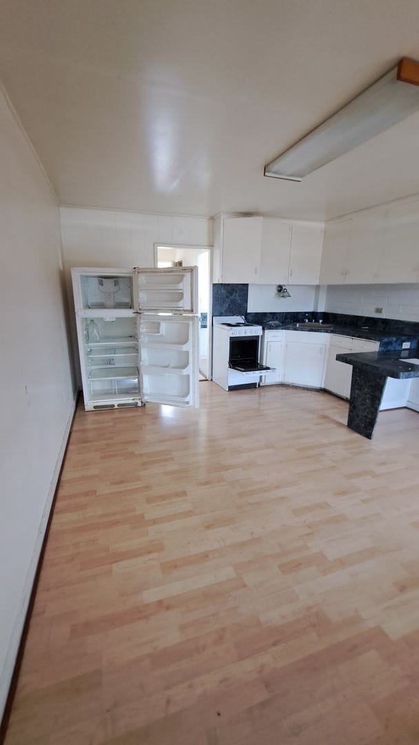 Photo - 672KILAN Unit B