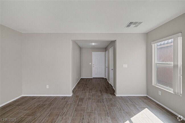 Building Photo - 5634 Markley Ave Rental