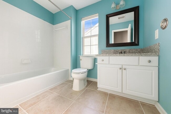 Photo - 44180 Shady Glen Terrace