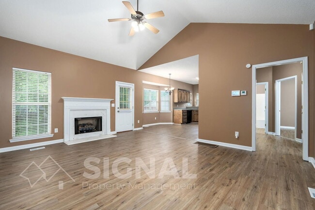 Photo - 1719 Annendale Dr