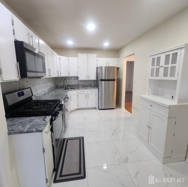 Photo - 1301 Plymouth Rd