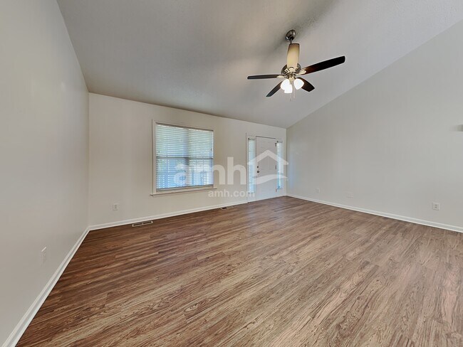 Photo - 615 Asheby Woods Rd Casa