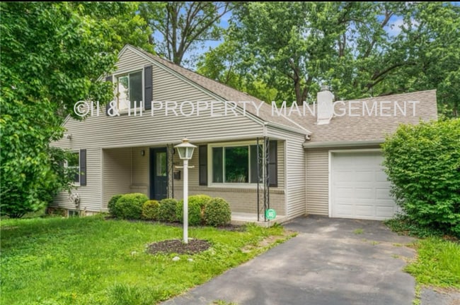 Building Photo - 8022 W 61st St Rental