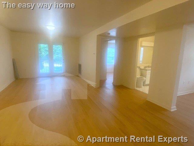 Photo - 3 Kent Ct Unit #1