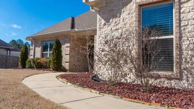 Photo - 3707 Sterling Oaks Dr