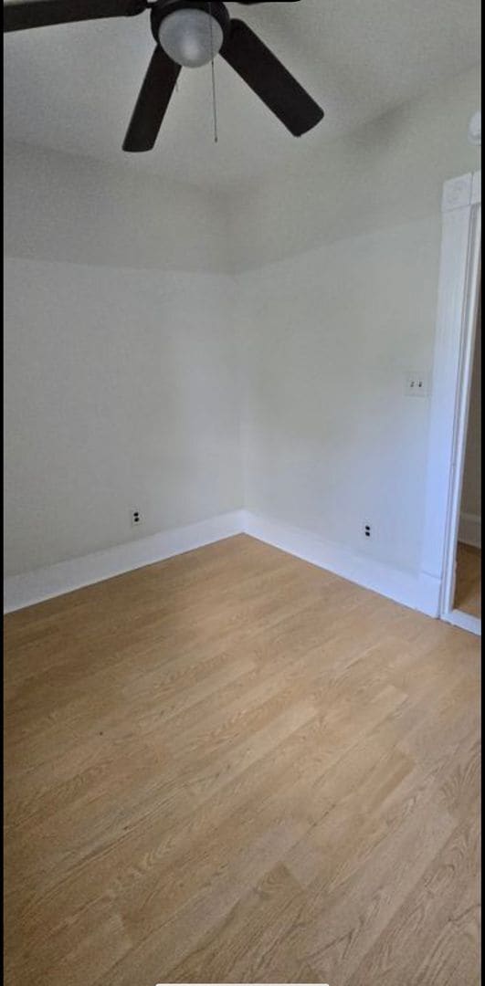 Photo - 3 Bedroom || 1 Bathroom Upstairs Duplex Unit Unidad B