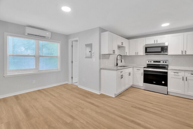 8112 N Mulberry St Unit 1