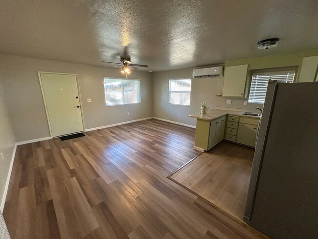 Photo - Comfortable 2-Bedroom Home in Anderson