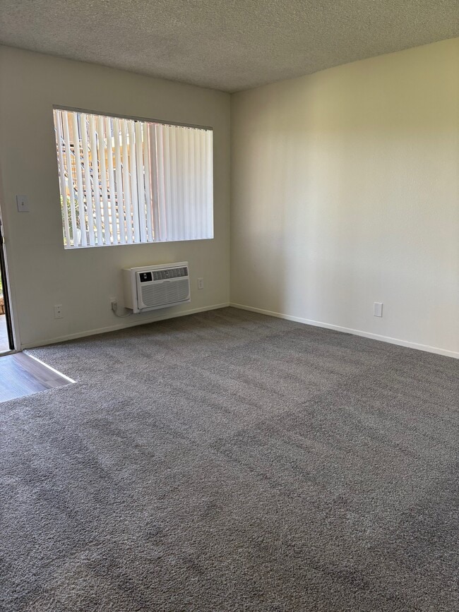 Avalon Park Apartments
