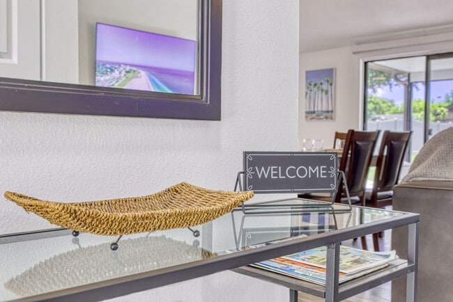 Photo - 6709 35th Ave W Unidad ID1346494P