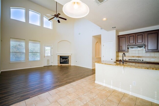 Photo - 12709 Lee Park Ln