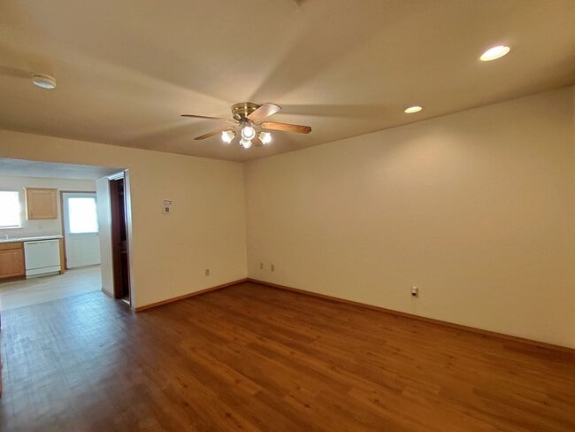 Photo - 24950 Scenic Dr Unit 24950 Scenic Dr - C