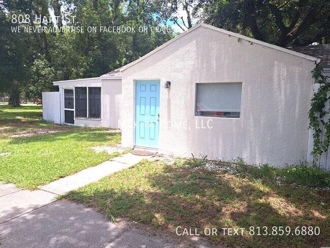 Photo - 808 Hart St