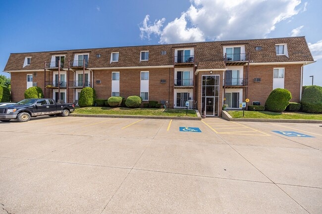 Royal Villa Apartments
