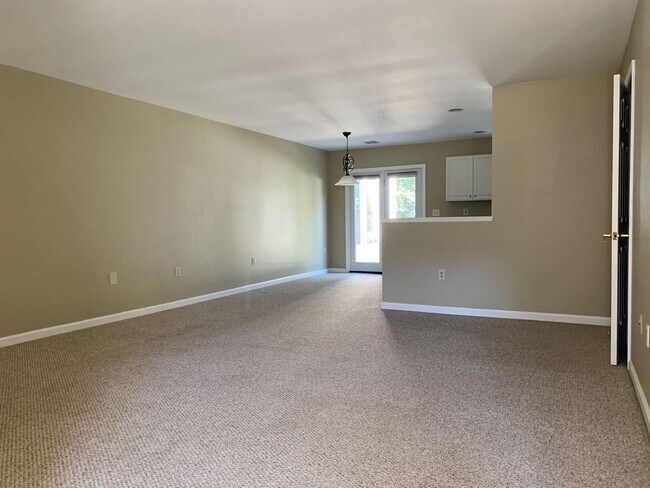 Photo - 2 BR Townhouse