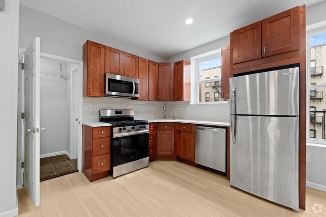 Building Photo - 916 Willow Ave Unit 3 Rental