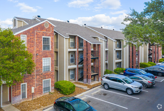 Building Photo - Sutton House Apartments