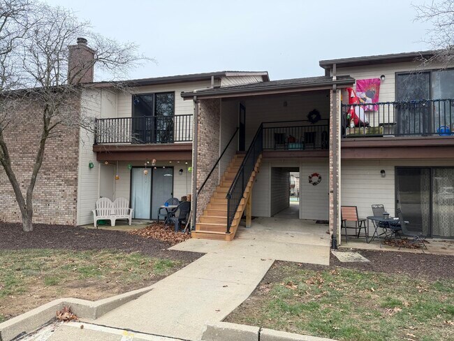 Photo - 1887 Waterfront Dr N Unidad F