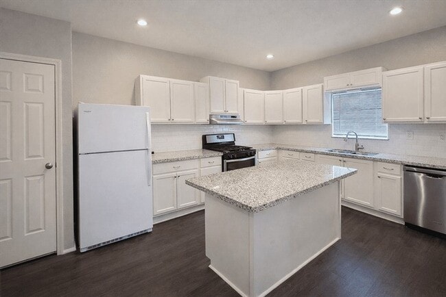 Photo - 511 W Cleveland St Unidad 1