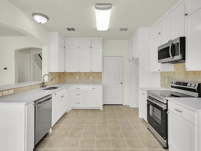 Photo - 10421 Trevino Ln