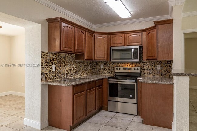 Photo - 9750 Jamaica Dr