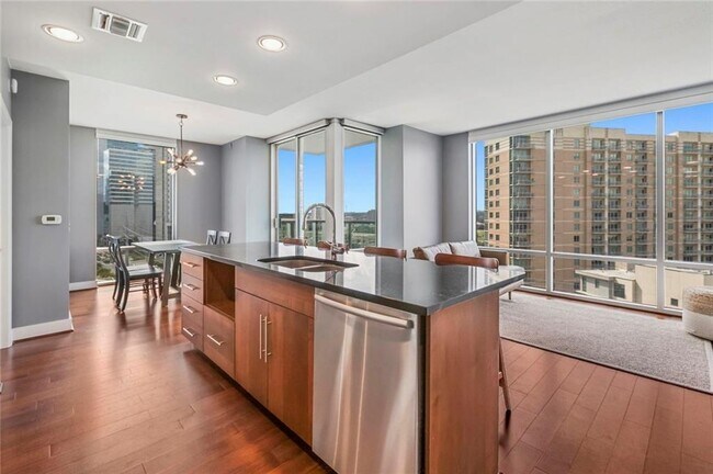 Photo - 300 Bowie St Unit 1103