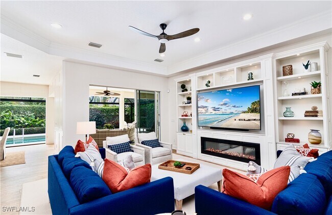 Photo - 380 5th Ave N