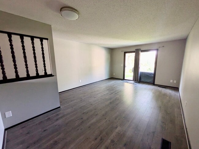 Photo - 569 Pleasure Creek Dr