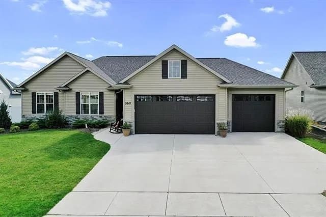 Building Photo - 3641 Tulip Trl