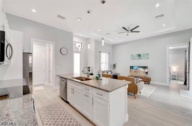 Photo - 3222 SW Santa Barbara Pl