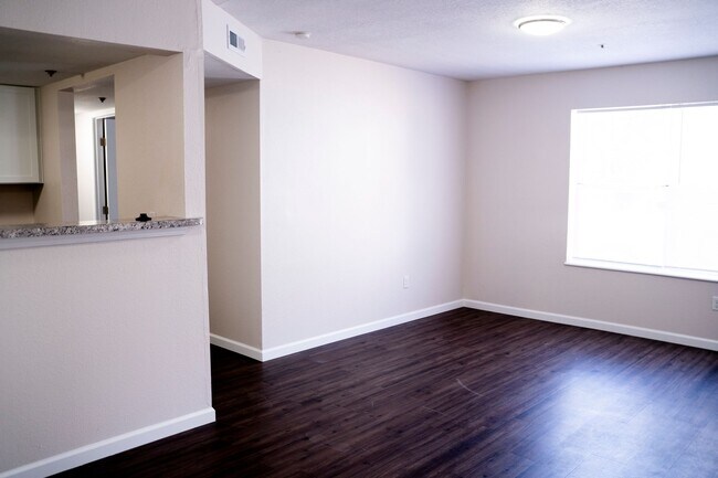 Photo - Carson Place