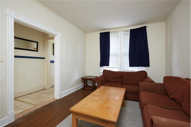 Photo - 1233 33rd St NW