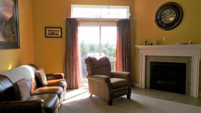 Building Photo - 4118 Cambron Dr Unit 4118 Rental