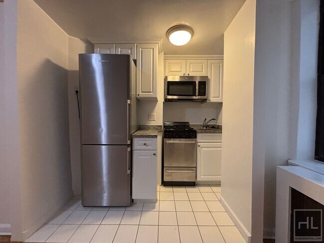 Photo - AMSTERDAM AVENUE Unidad 3E