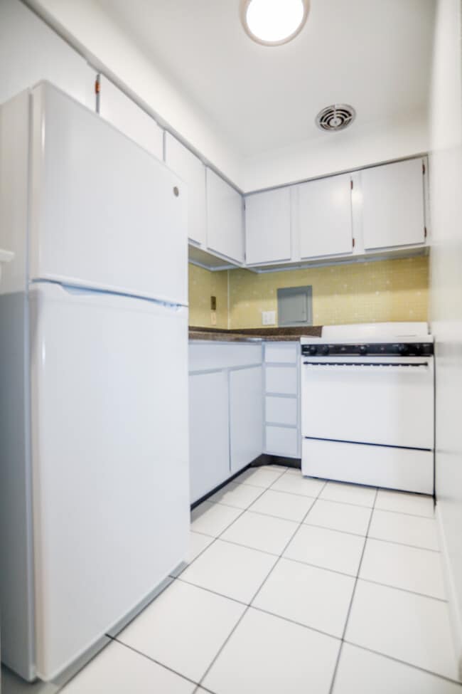 Photo - 6166 N Winthrop Ave Unit #513