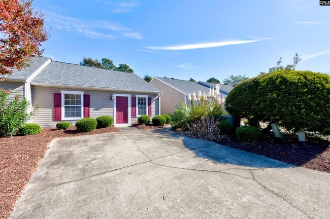 Photo - 216 Deer Hound Trail