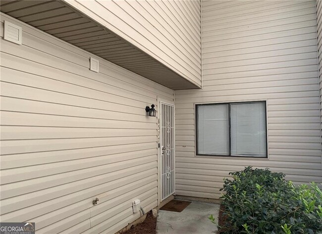 Building Photo - 8577 Parkside Dr Rental