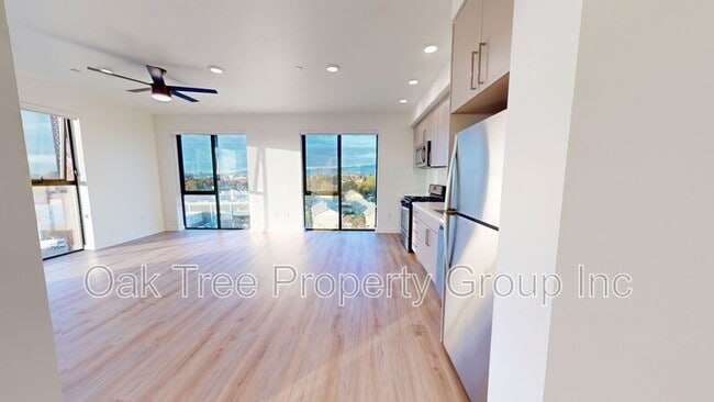 Photo - 532 Union St