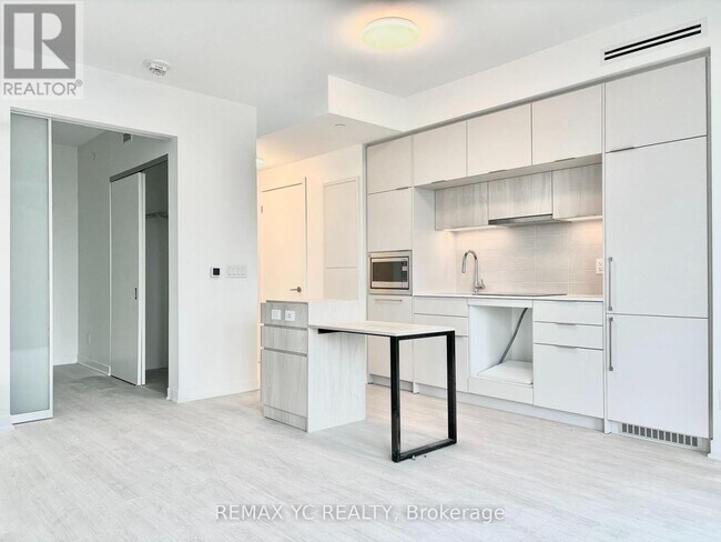 Photo - 185 Alberta Ave Unité 908