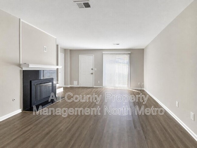 Photo - 130 Holcomb Ferry Rd